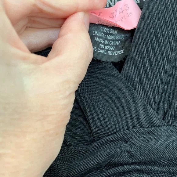 Vivienne Tam silk jersey black cocktail dress, size 2 lined EUC and easy to wear - Picture 6 of 8